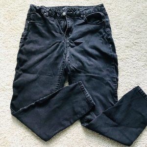 Black Cropped Ankle Jeans